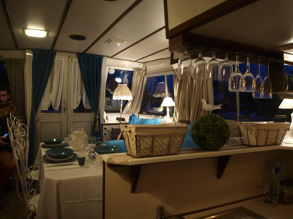 Le Cordon Blanc-Evran Bed & Breakfast ภายนอก รูปภาพ
